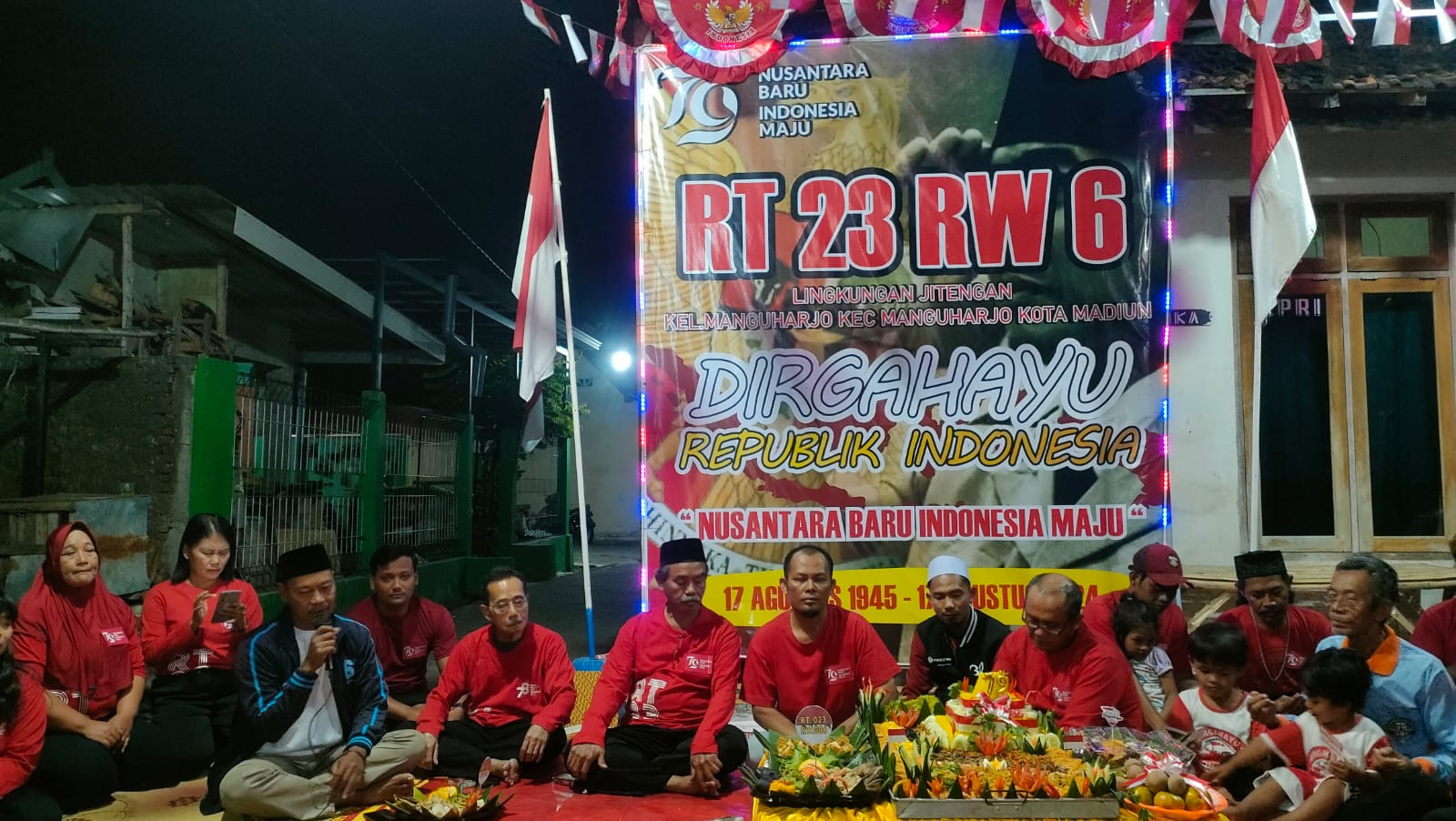 MALAM TIRAKATAN HUT RI KE 79 TAHUN 2024 WARGA KELURAHAN MANGUHARJO