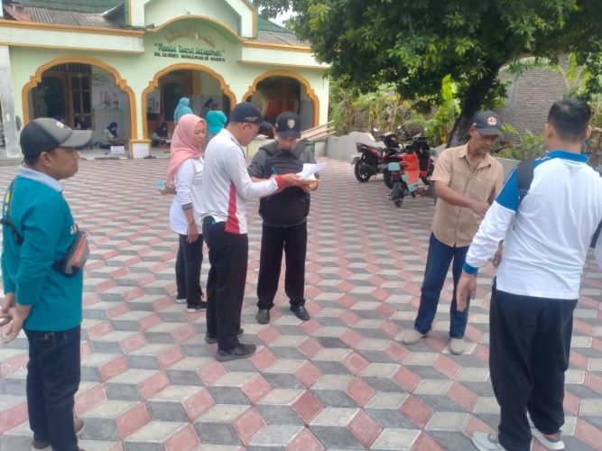 Pemeriksaan Lapangan Kegiatan Proyek Paving dan Pju dari Inspektorat kota madiun di Kelurahan Manguharjo
