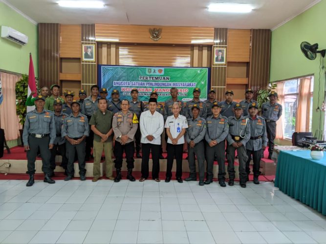 Pertemuan Rutin Satlinmas Kelurahan Manguharjo Bulan Maret 2026