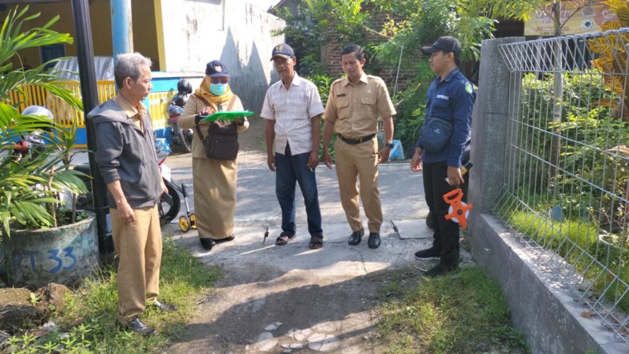 Kegiatan Tunjuk Batas Jalan lingkungan Bagian Penting Dalam rangka Pensertifikatan Tanah asset di Kelurahan Manguharjo