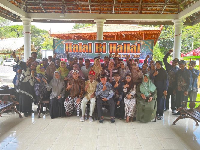 Halal Bihalal dan Reuni Purna Tugas TNI AD dari Batalyon Infanteri 501 di Pendopo Lapak Edu Wisata Gedongan Kelurahan Manguharjo